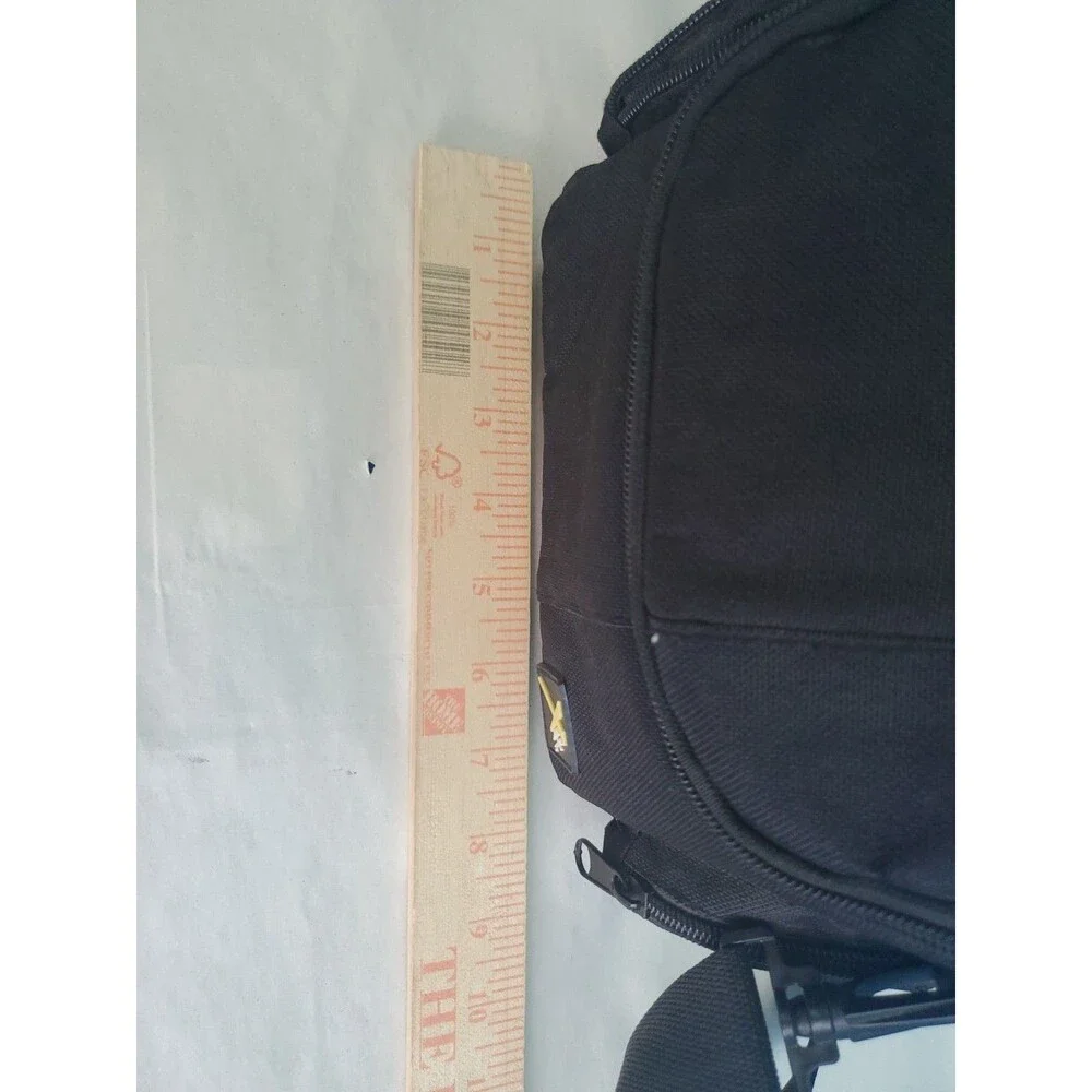 Xit Deluxe Padded Medium Size Digital/Video Camera Carrying Case Adjustable Stra